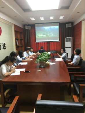 十大买球的正规网站_买球赛(中国)官方网站
首次支部主题党日活动 -观看《迷失》警示教育专题片